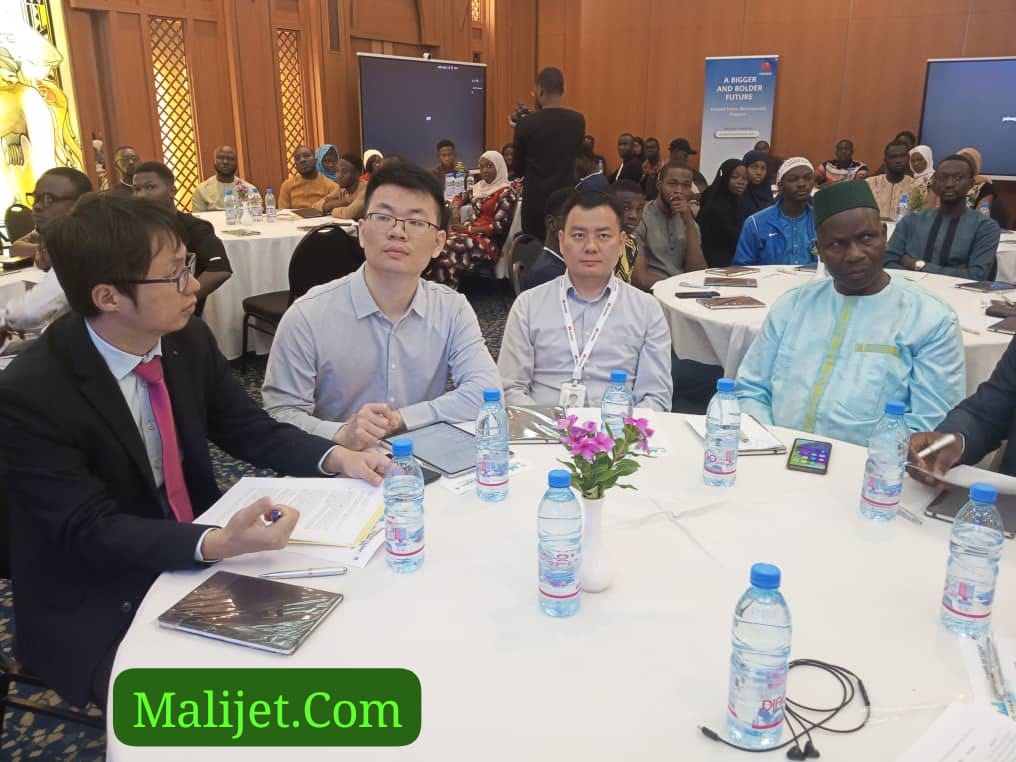 Forum Huawei IDP Talents 2025 : Lancement officiel à Bamako !